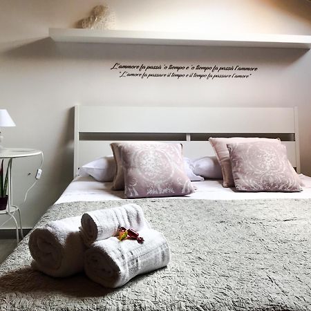 Na Bona Nuttata Bed & Breakfast Naples Luaran gambar