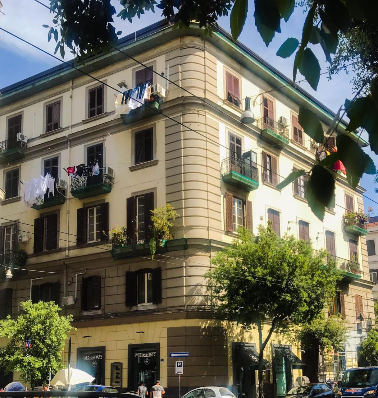 Na Bona Nuttata Bed & Breakfast Naples Luaran gambar