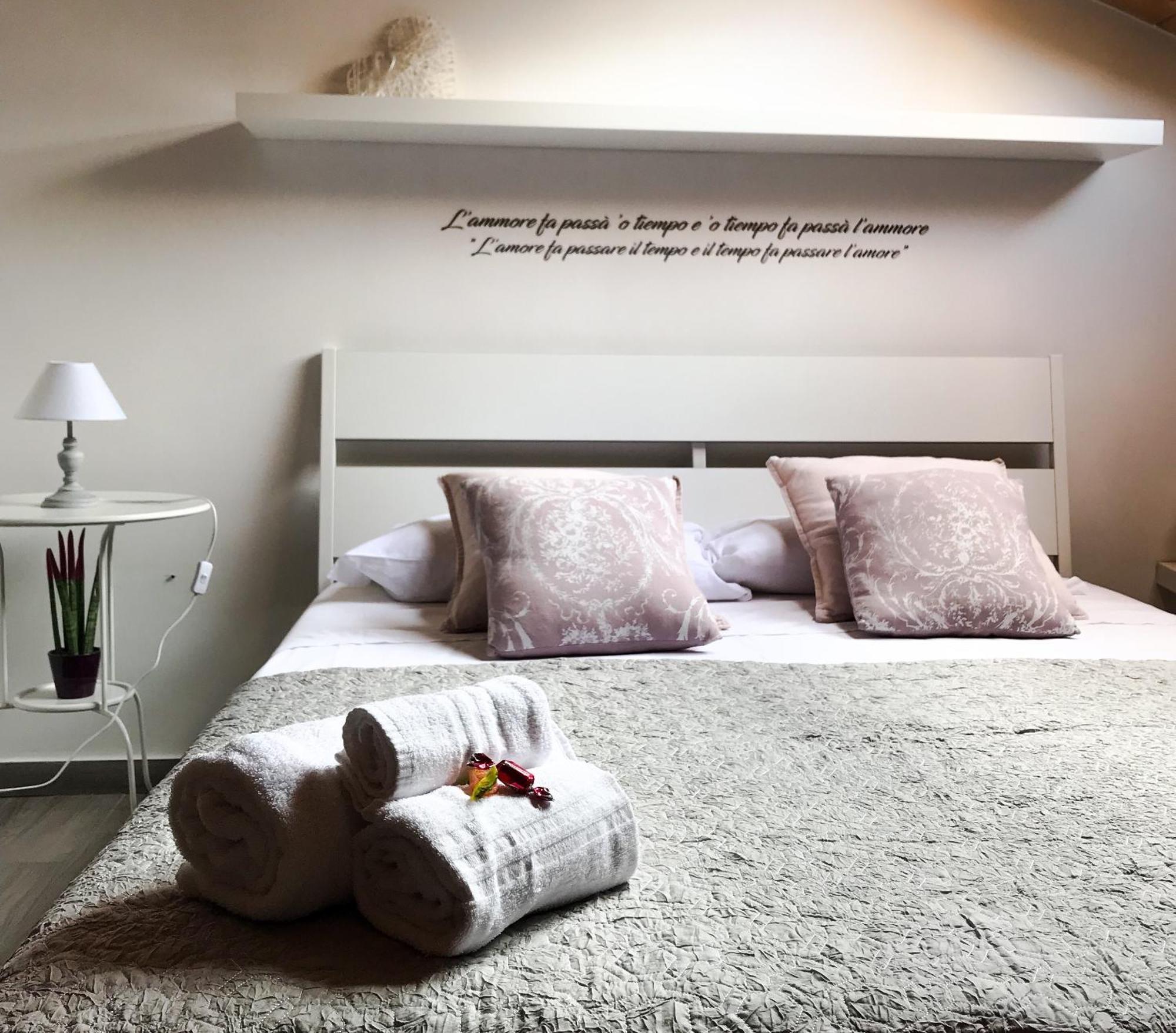 Na Bona Nuttata Bed & Breakfast Naples Luaran gambar