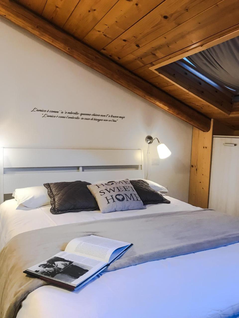 Na Bona Nuttata Bed & Breakfast Naples Luaran gambar